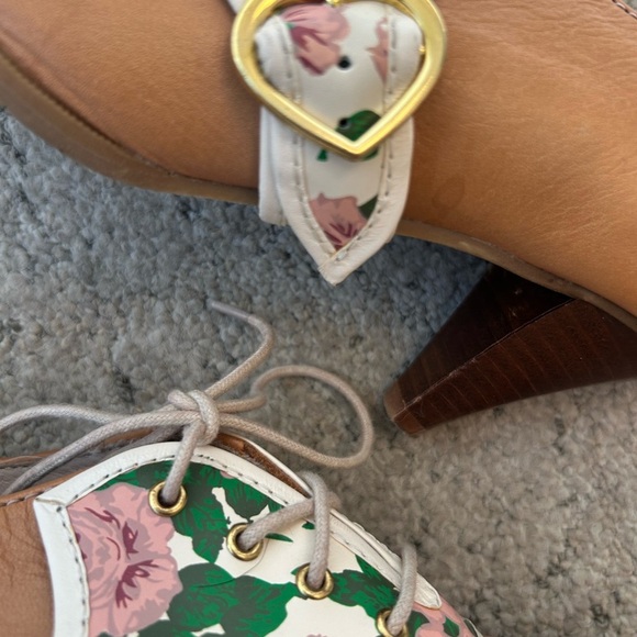 BASS X Rachel Antonoff “Louisa Flow Power” size 7.5 floral and heart saddle heel - Picture 5 of 15